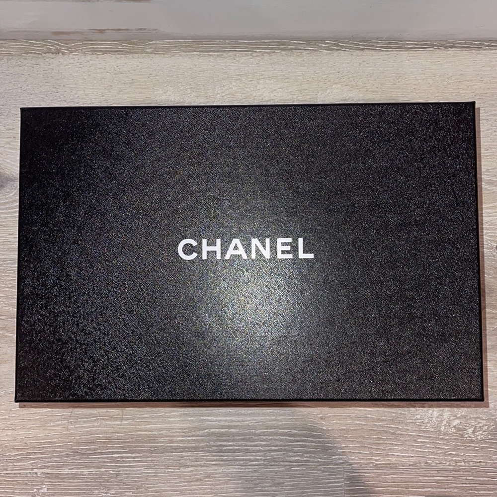 ‼️PRICE DROP RARE & AUTHENTIC CHANEL SNEAKERS🔥 - Picture 6 of 17
